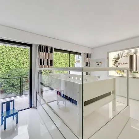 Beautiful House Camille Paris